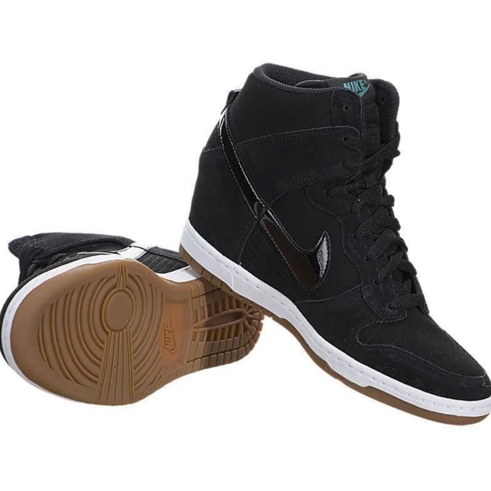 NIKE Women's Black DUNK SKY HIGH Size 8.5